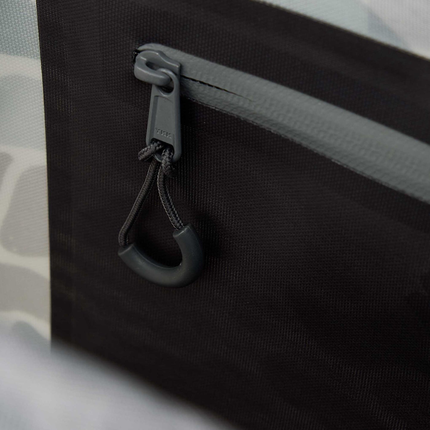 Burlebo: Waterproof Tote