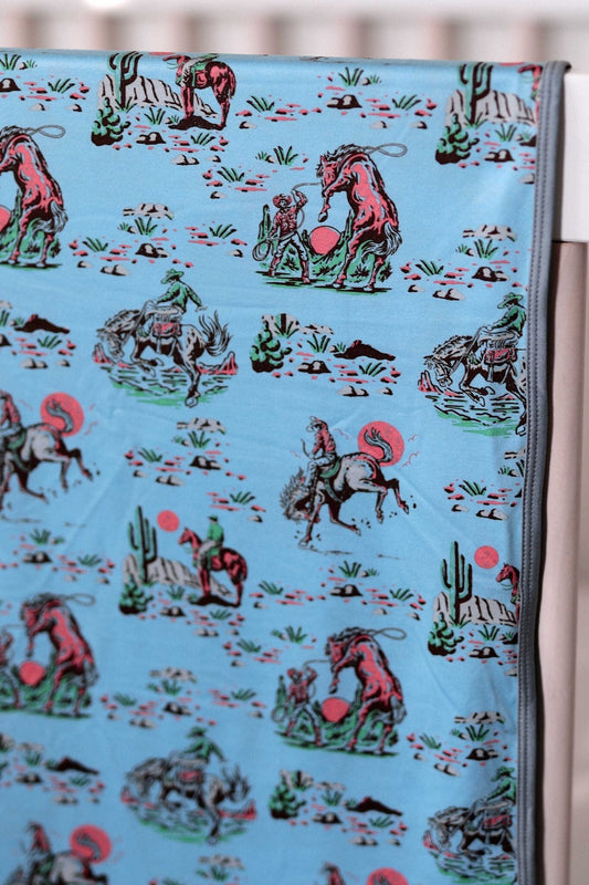 Burlebo: Baby Swaddle